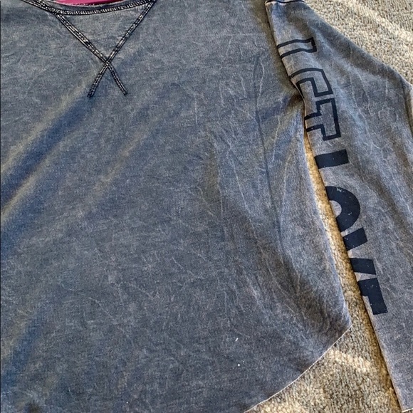 💕HP💕Vintage Havana blue long sleeve top - Picture 7 of 12